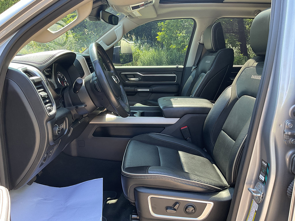Used 2022 RAM 1500 Laramie w/ Laramie Southwest Edition AWD/4WD image 8