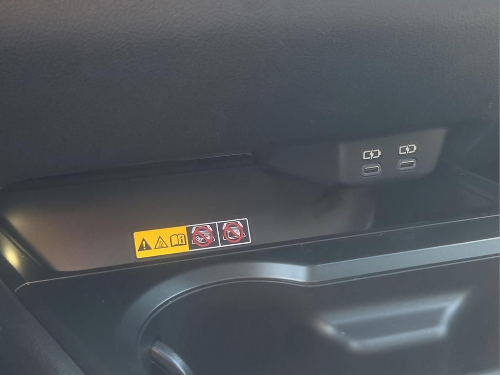 New 2026 Lexus UX 300h FWD image 22