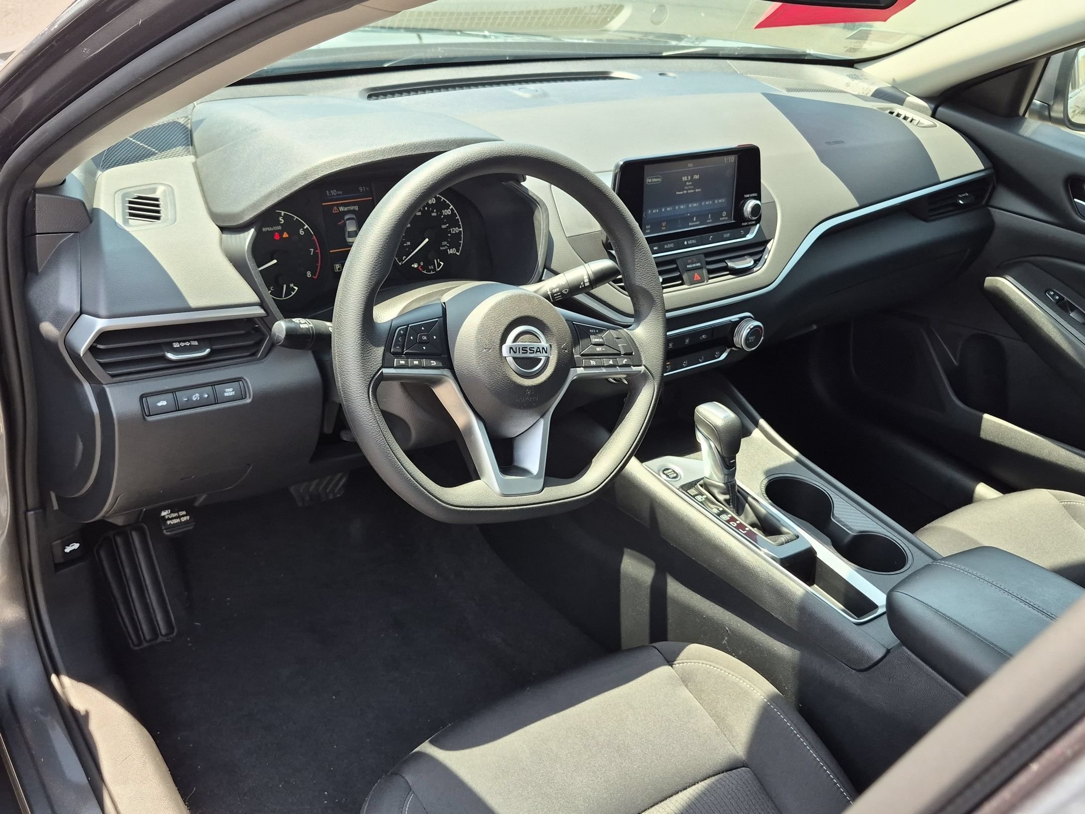 Used 2022 Nissan Altima 2.5 S FWD image 14
