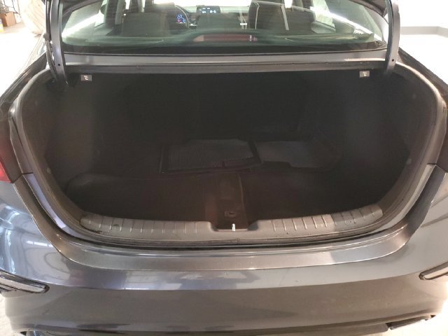 Used 2020 Kia Forte LXS FWD image 23