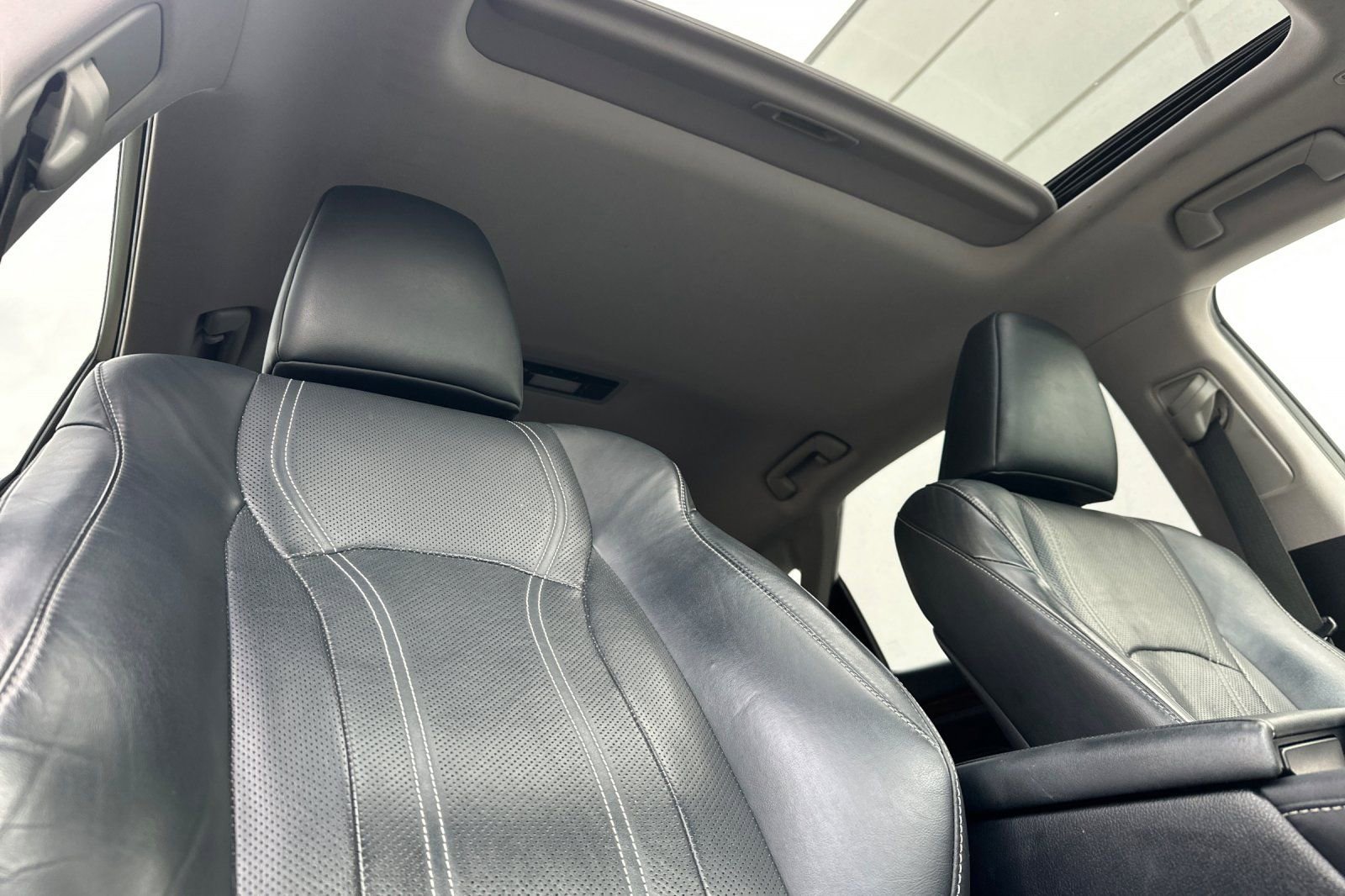 Used 2017 Lexus RX 350 AWD w/ Premium Package image 20