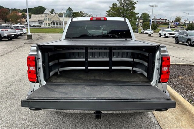 Used 2018 Chevrolet Silverado 1500 LT w/ All Star Edition image 31