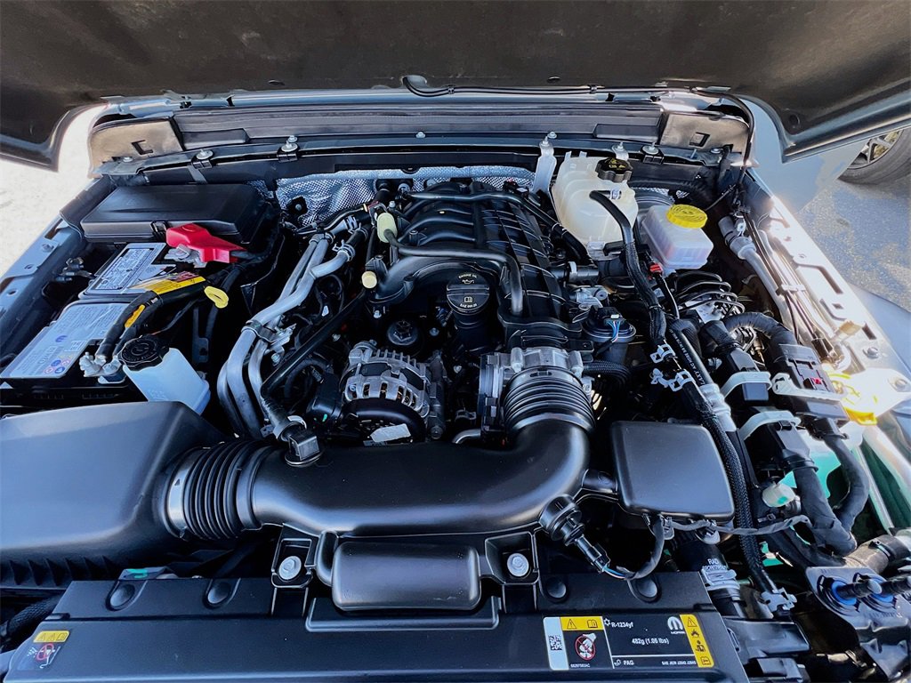 Used 2024 Jeep Wrangler Sport S image 29