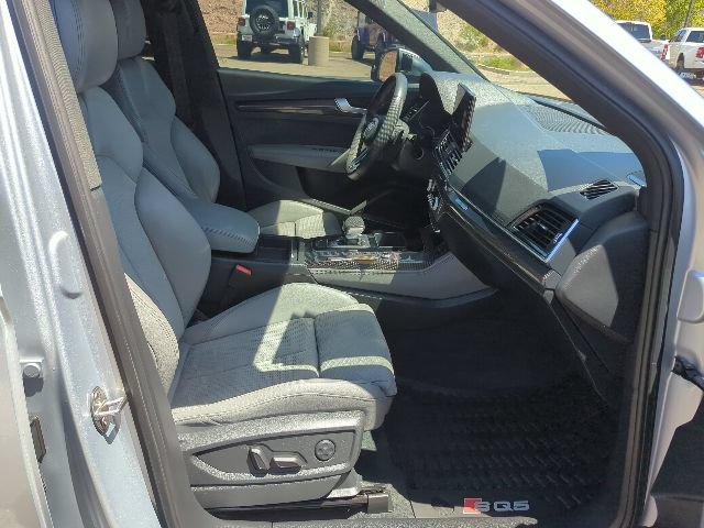 Used 2022 Audi SQ5 Premium Plus w/ Premium Plus Package AWD/4WD image 19