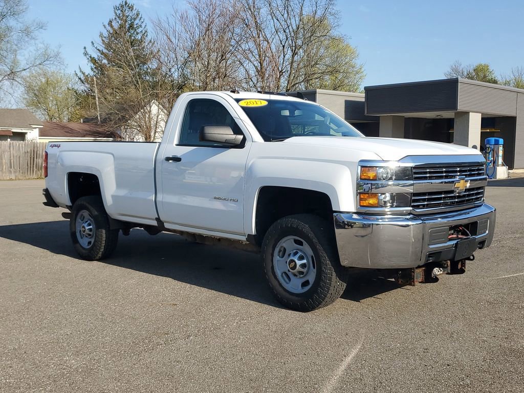 Used 2017 Chevrolet Silverado 2500 W/T w/ WT Convenience Package AWD/4WD image 2