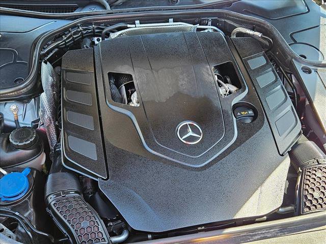 Used 2018 Mercedes-Benz S 560 Sedan image 21