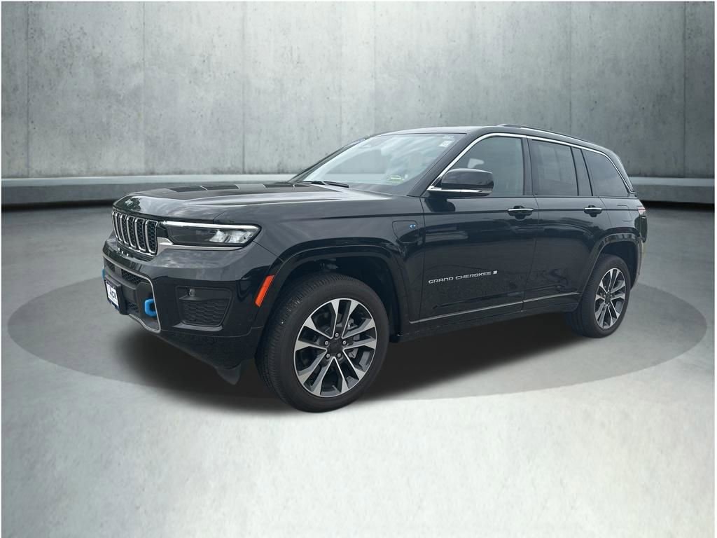 Used 2023 Jeep Grand Cherokee Overland w/ Luxury Tech Group IV