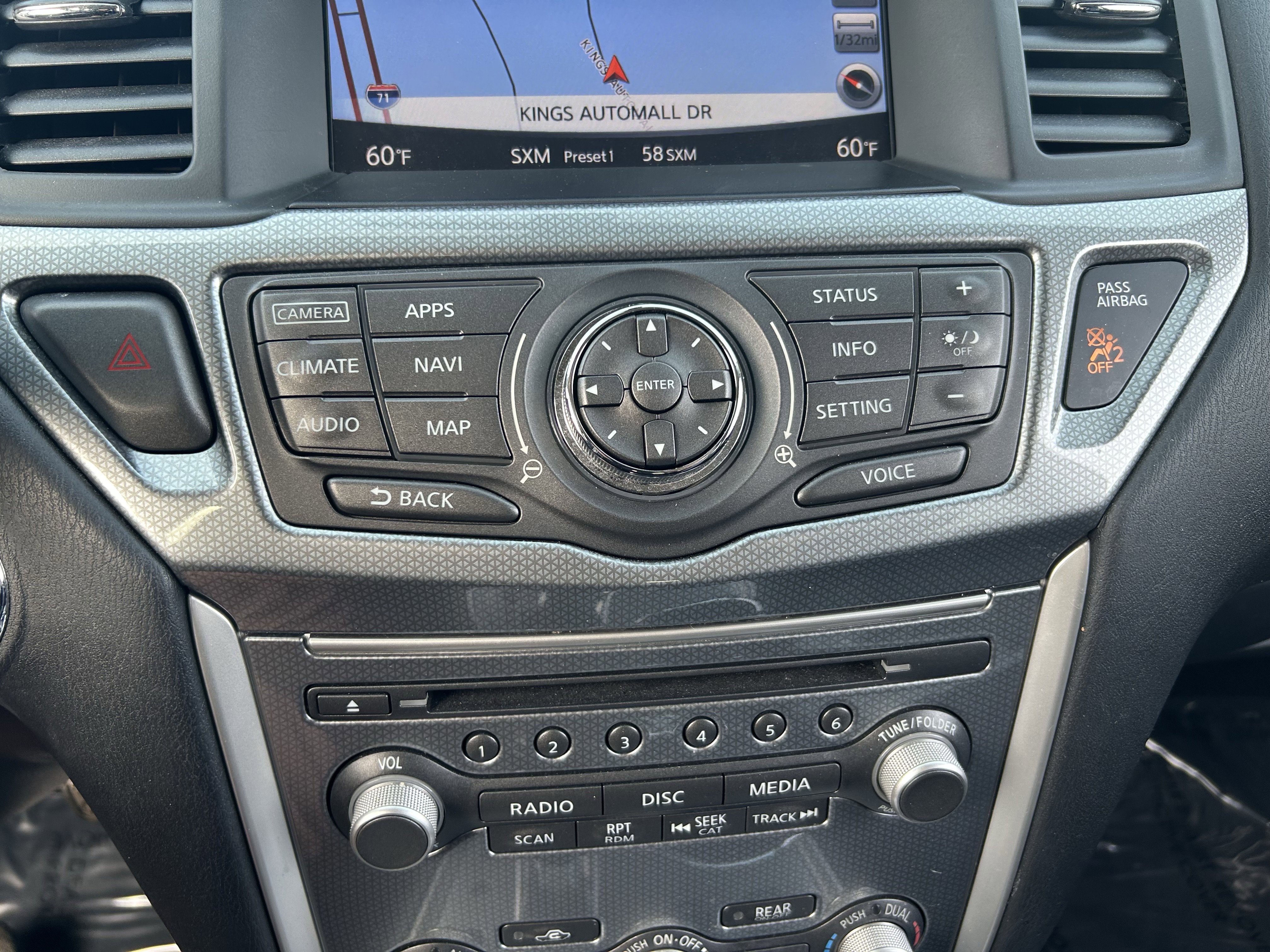 Used 2017 Nissan Pathfinder SL w/ SL Premium Package image 14