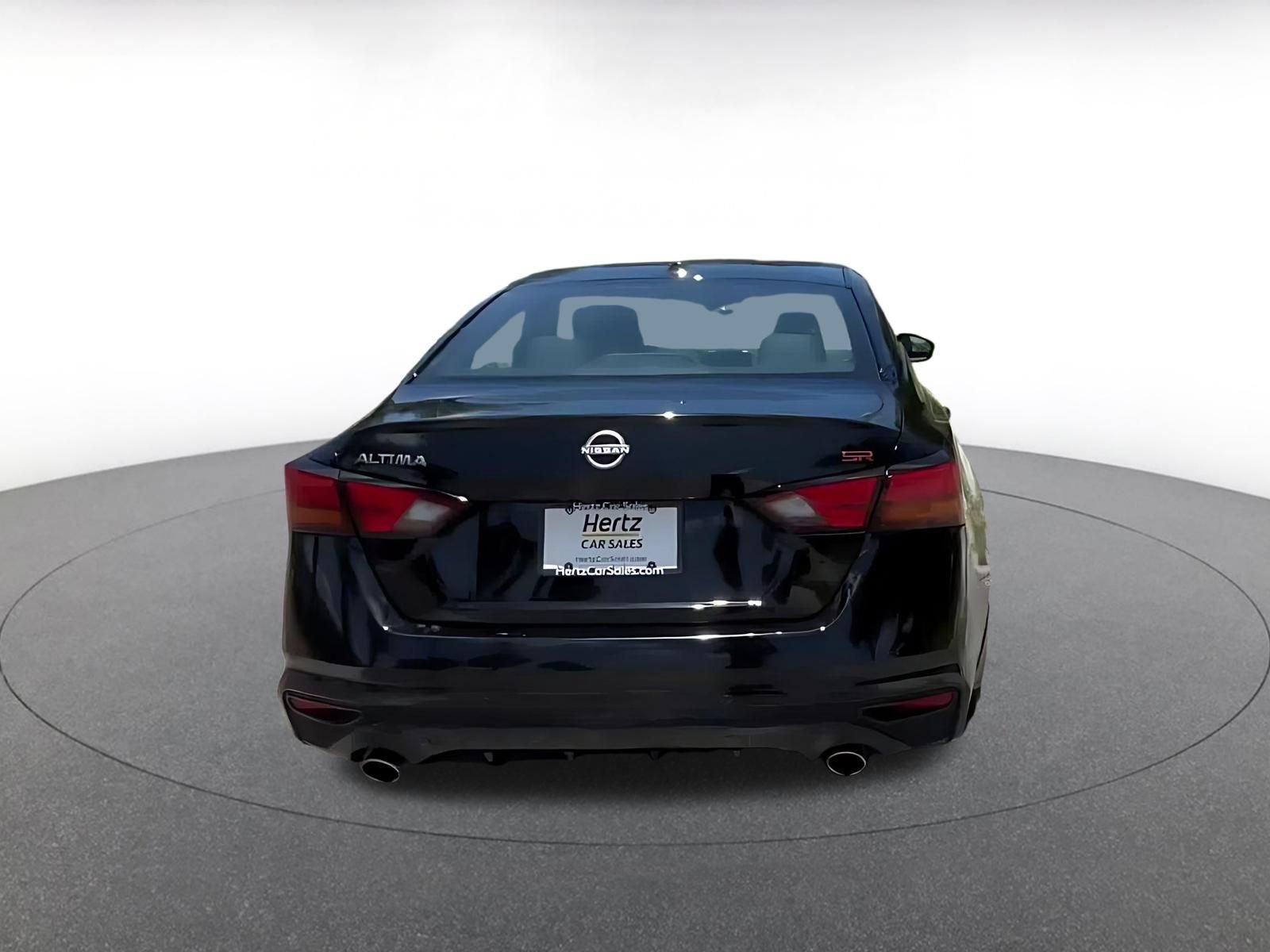 Used 2025 Nissan Altima 2.5 SR FWD image 12