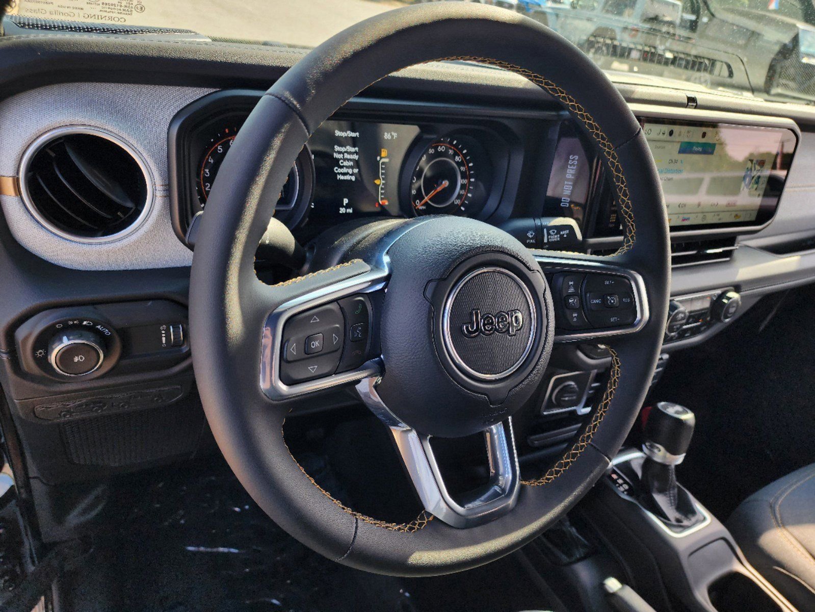 Used 2024 Jeep Wrangler Sahara w/ Safety Group image 15