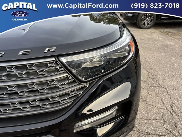 Certified 2022 Ford Explorer XLT w/ Equipment Group 202A image 11