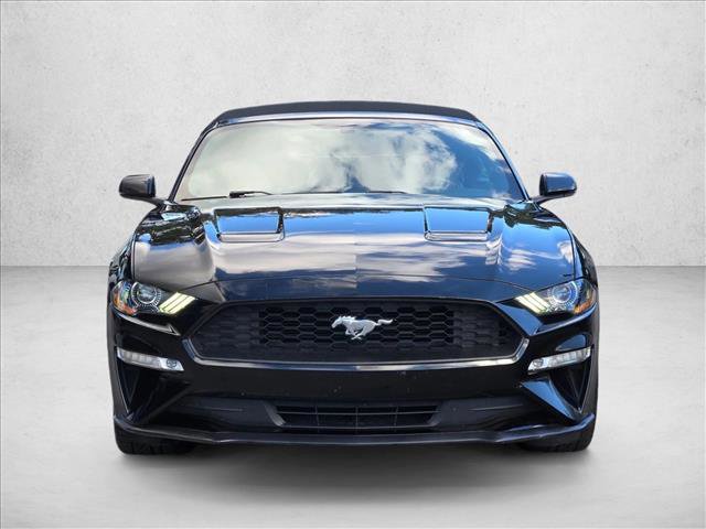 Used 2020 Ford Mustang Premium image 4