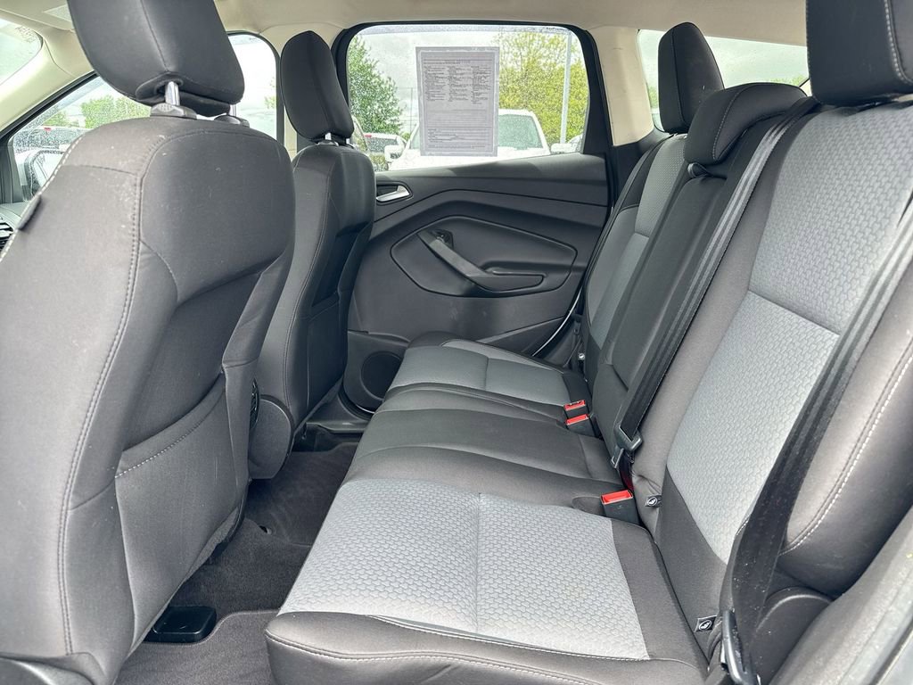 Used 2018 Ford Escape SE w/ SE Sync 3 Package AWD/4WD image 22