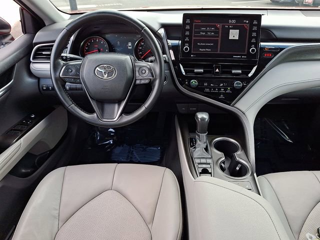 Used 2023 Toyota Camry XSE FWD image 12