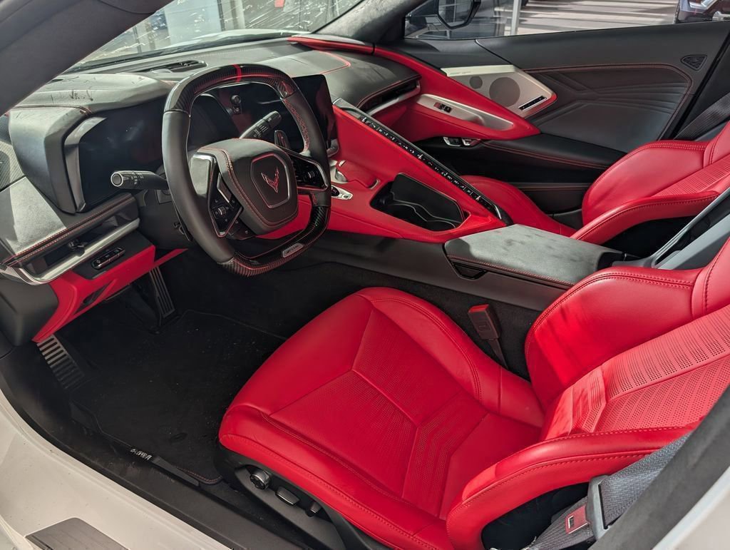 Used 2025 Chevrolet Corvette Z06 w/ Battery Protection Package RWD image 9