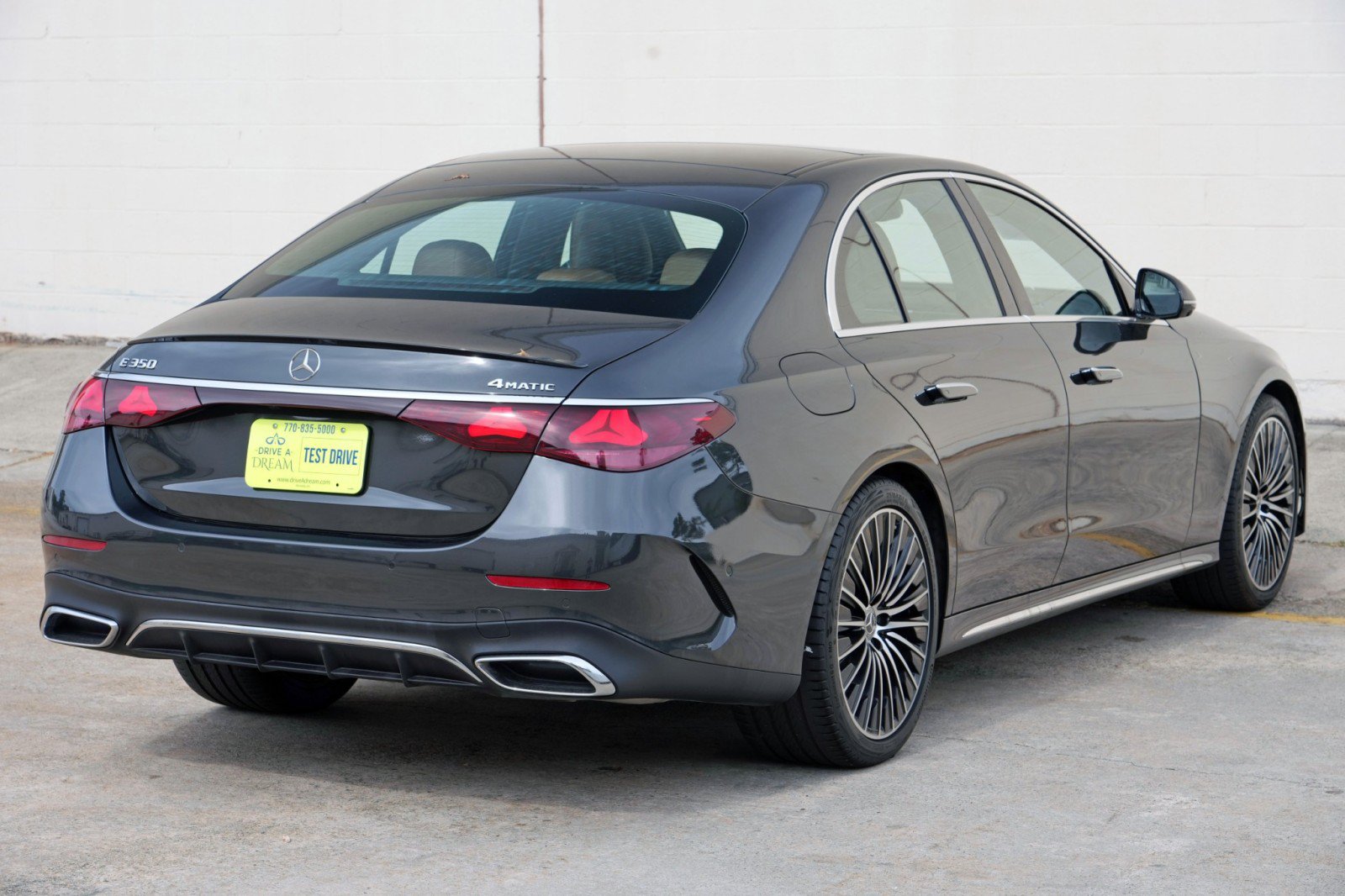 Used 2025 Mercedes-Benz E 350 4MATIC Sedan w/ Multicontour Seating Package image 61