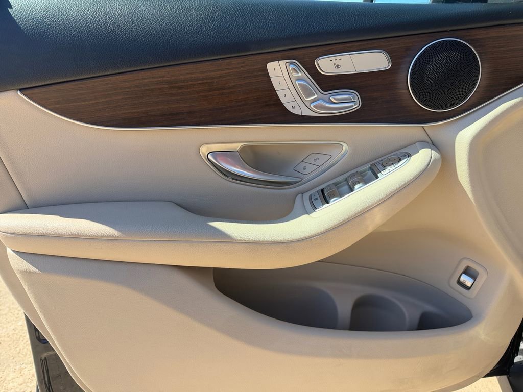 Certified 2021 Mercedes-Benz GLC 300 4MATIC image 15