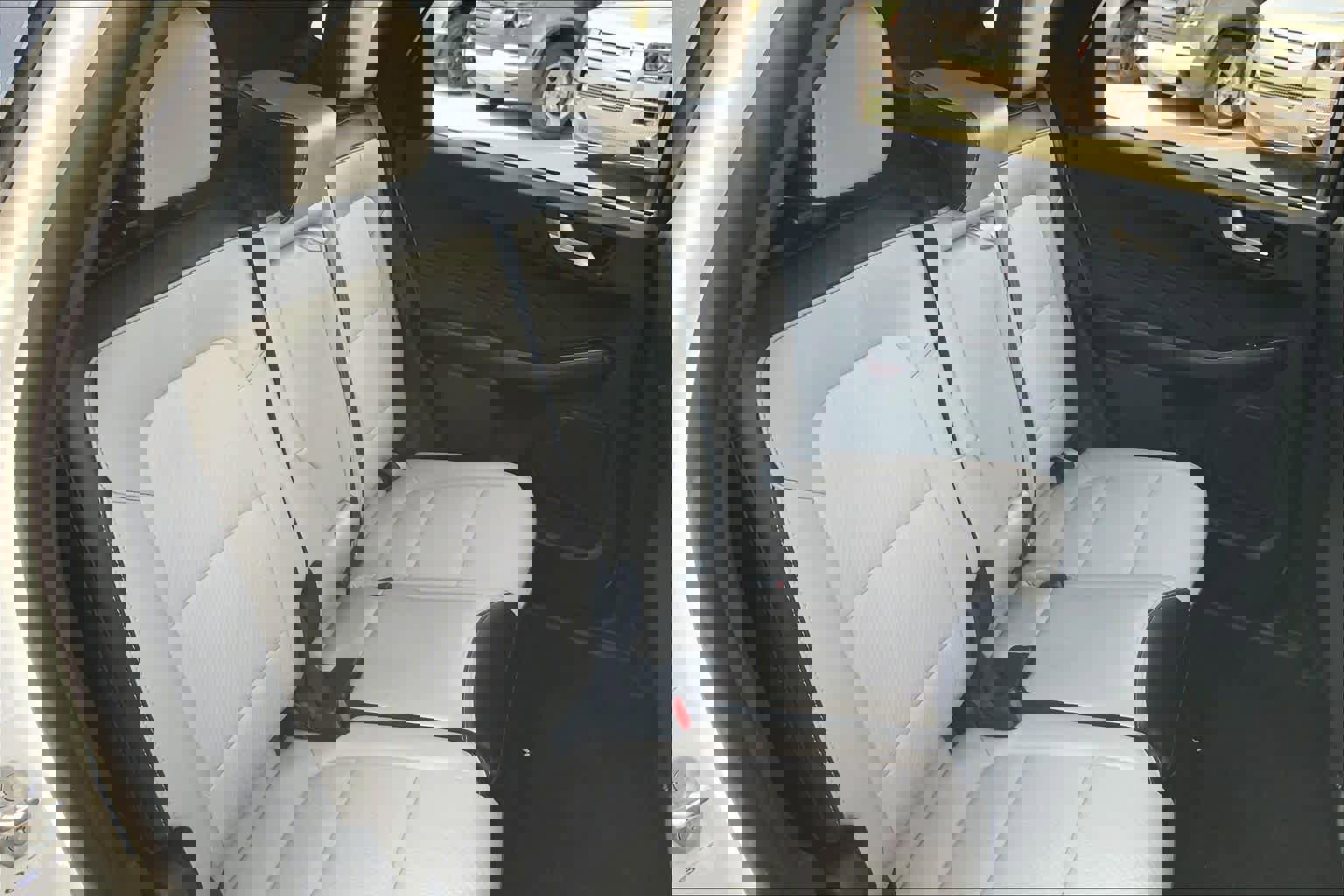 Used 2025 Ford Escape SE w/ Class II Trailer Tow Package image 19