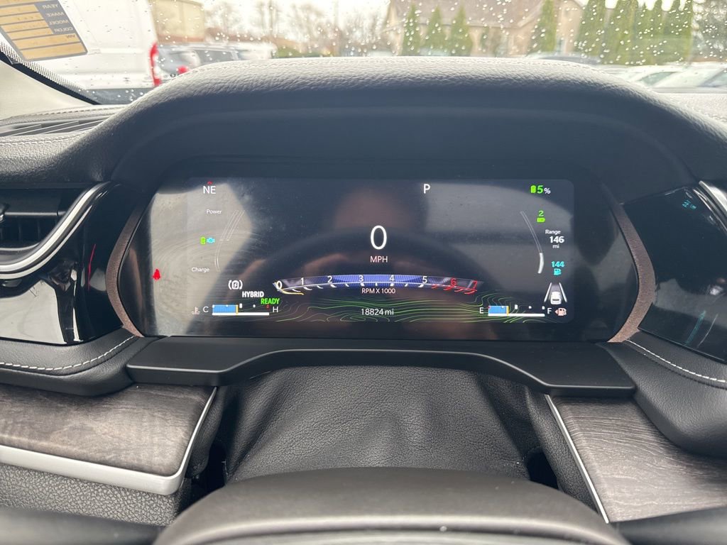 Used 2023 Jeep Grand Cherokee 4WD 4xe image 21