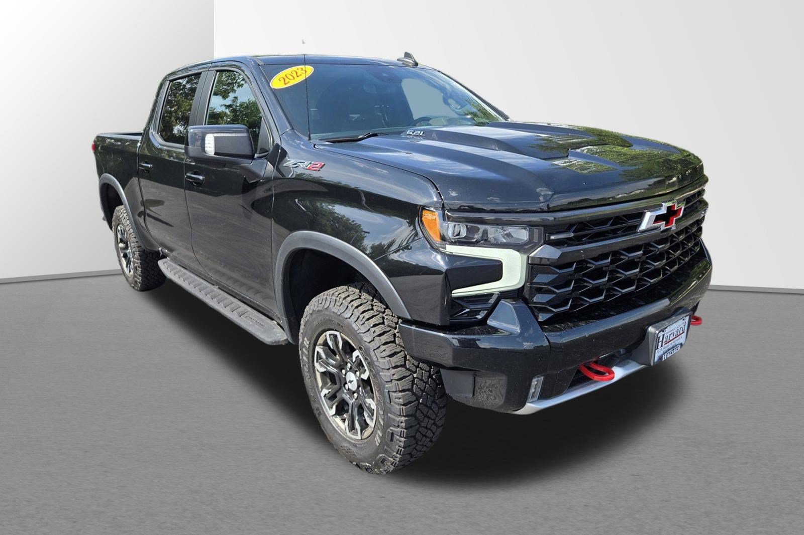 Used 2023 Chevrolet Silverado 1500 ZR2 w/ Technology Package AWD/4WD image 1