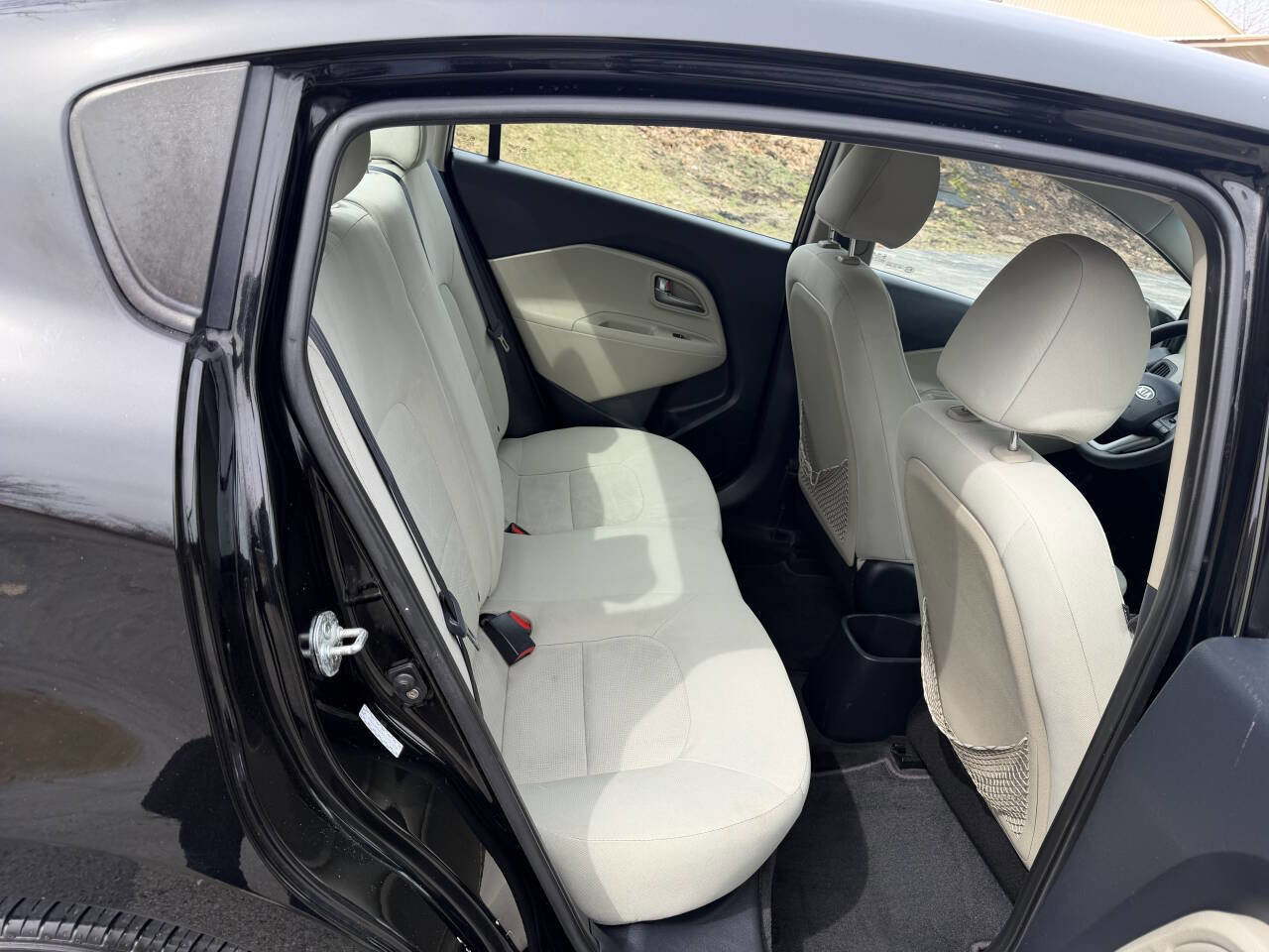 Used 2012 Kia Rio LX w/ PWR Pkg FWD image 11