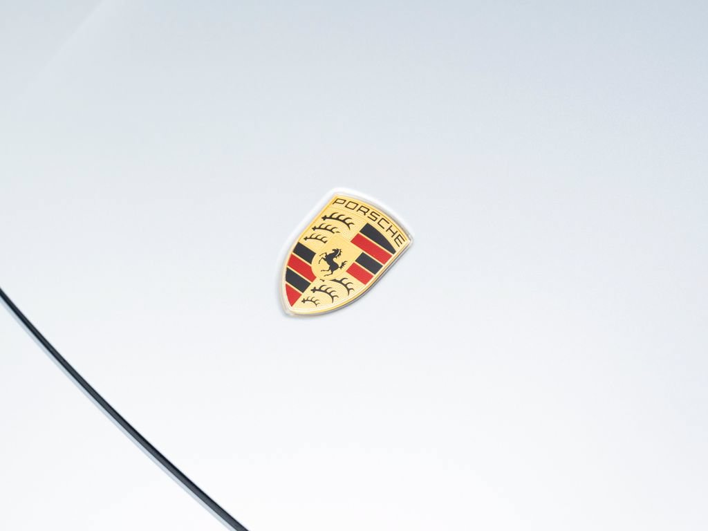 Certified 2022 Porsche Taycan 4S AWD/4WD image 14