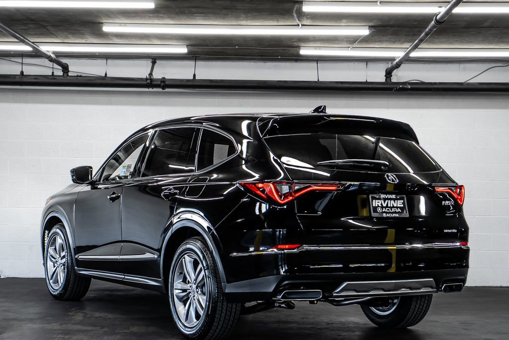 New 2026 Acura MDX SH-AWD image 3