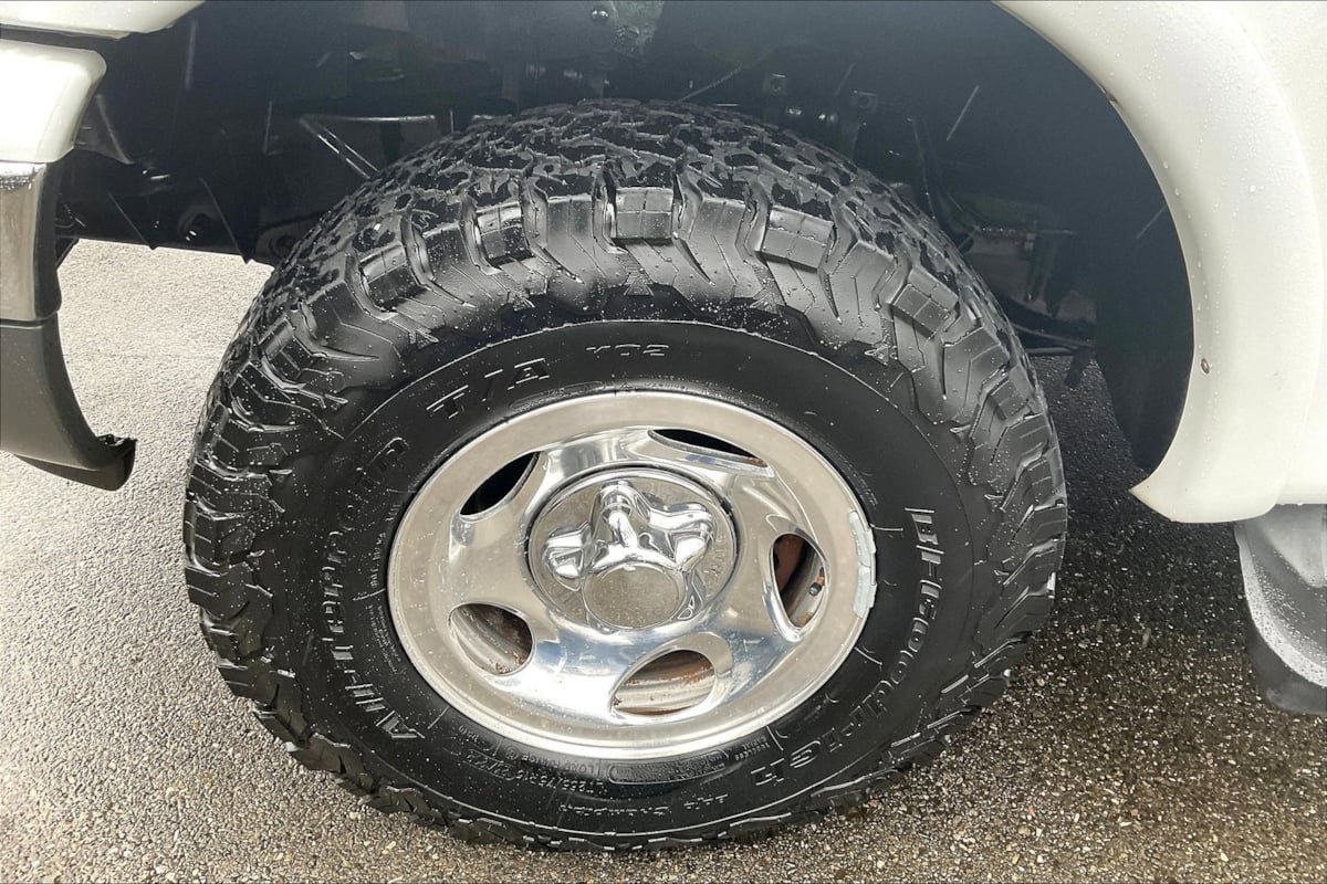 Used 2003 Ford F150 XLT AWD/4WD image 32