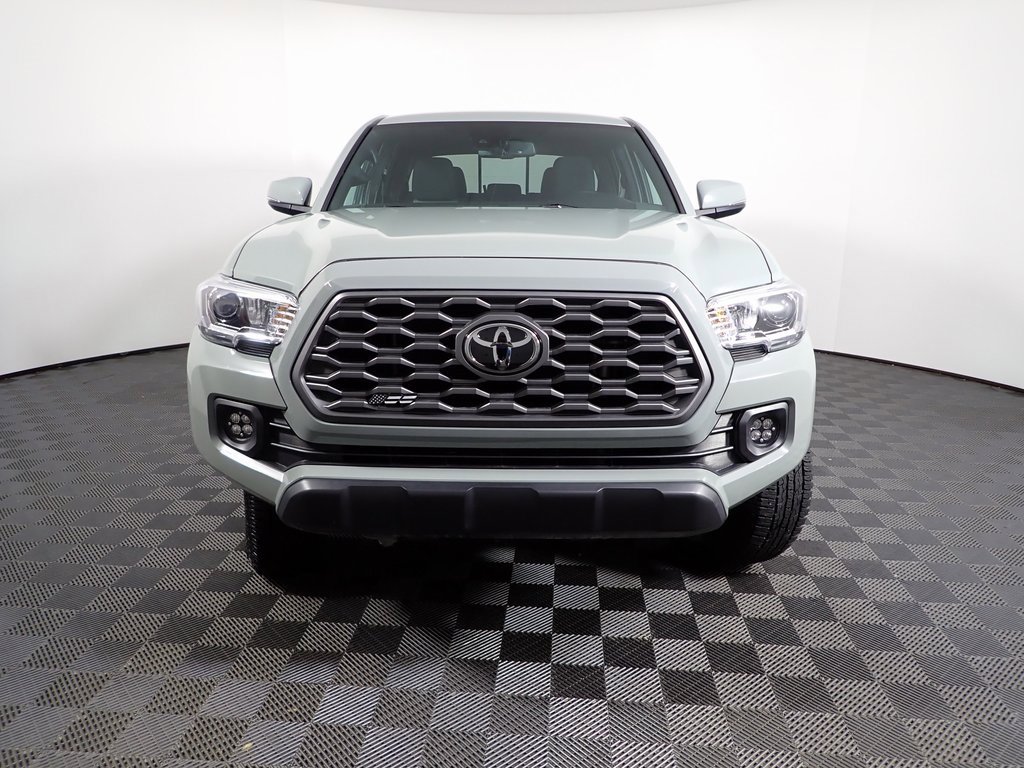 Used 2023 Toyota Tacoma TRD Off-Road image 5