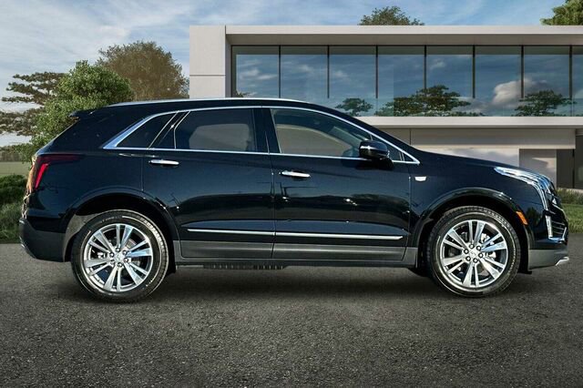 New 2025 Cadillac XT5 Premium Luxury w/ LPO, Floor Liner Package image 3