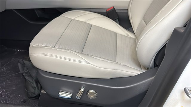 New 2026 Lincoln Nautilus Reserve image 19