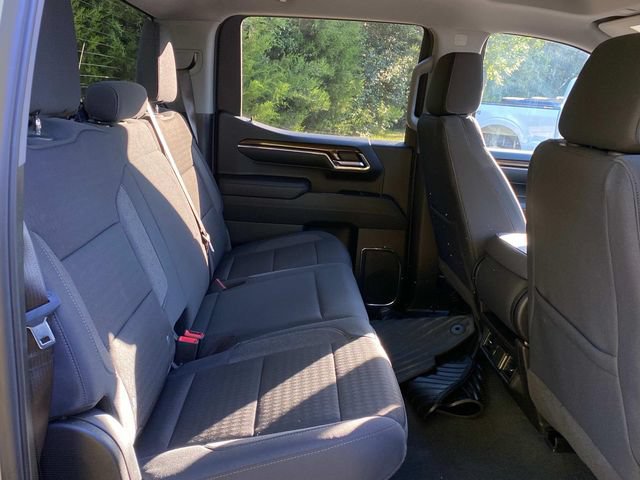 Used 2024 Chevrolet Silverado 1500 LT AWD/4WD image 32