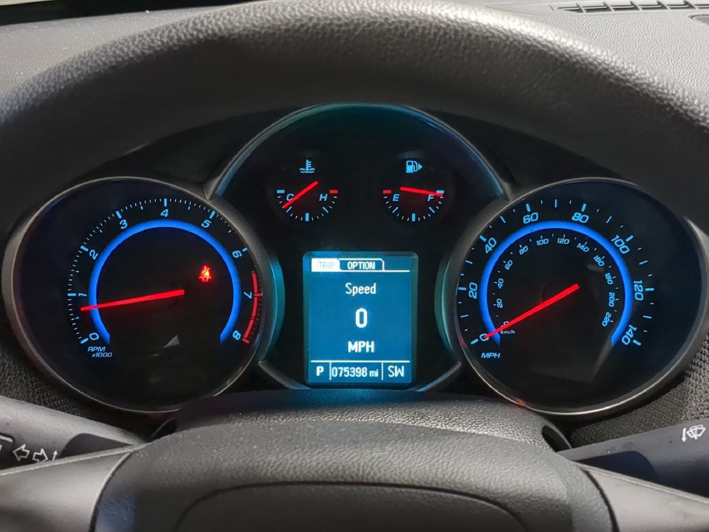 Used 2016 Chevrolet Cruze LT FWD image 33