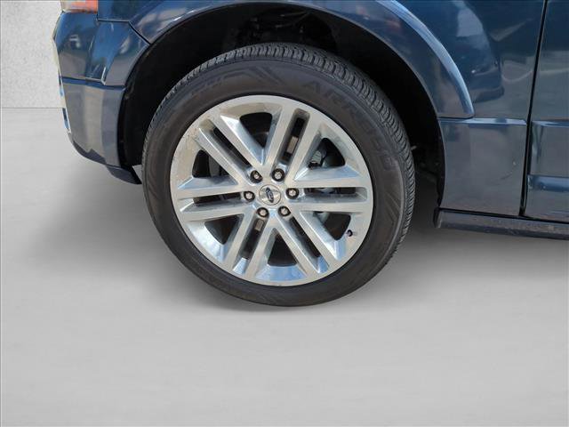Used 2016 Ford Expedition EL Limited w/ Equipment Group 301A image 26