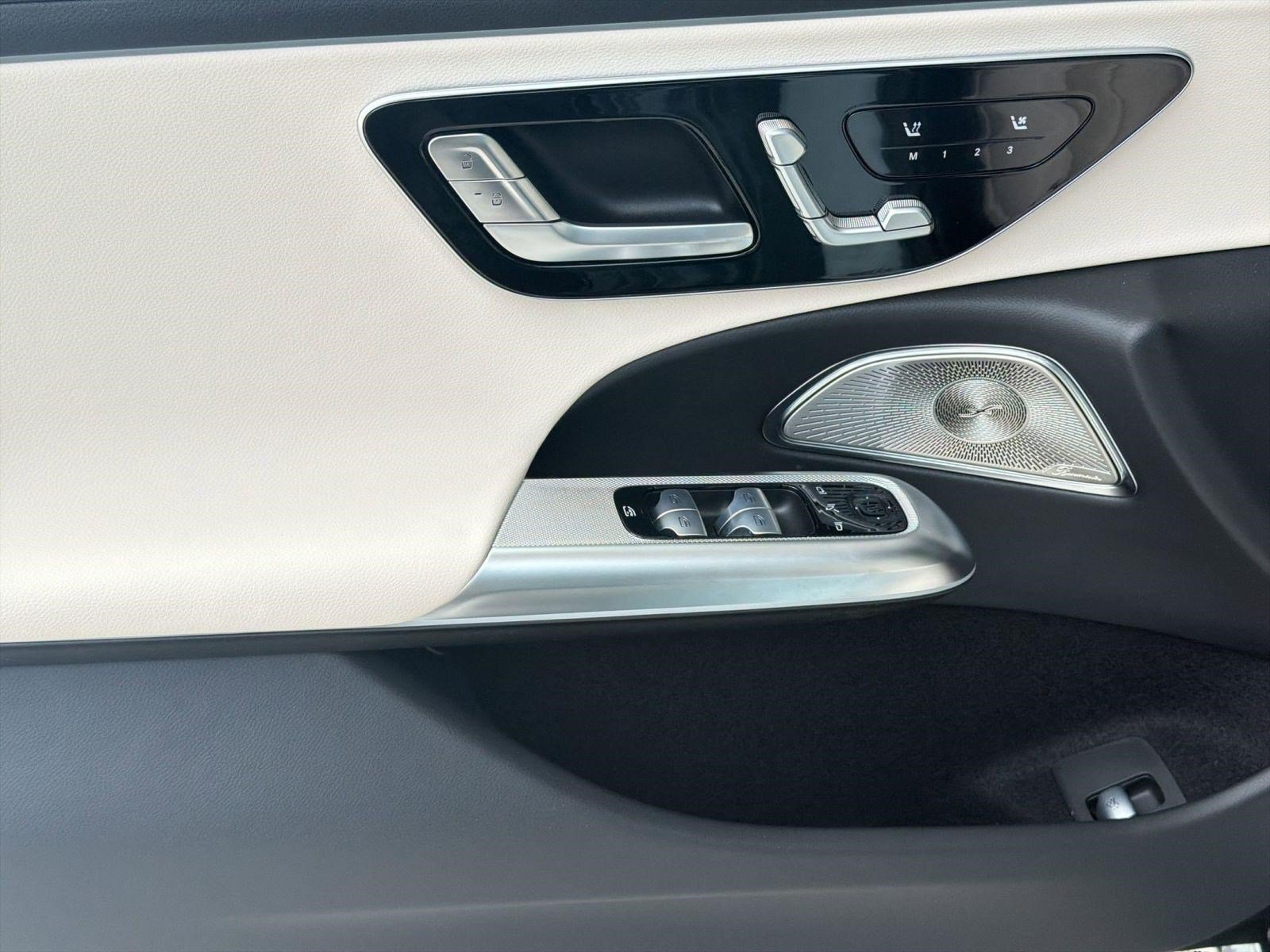 New 2026 Mercedes-Benz E 350 4MATIC Sedan image 13