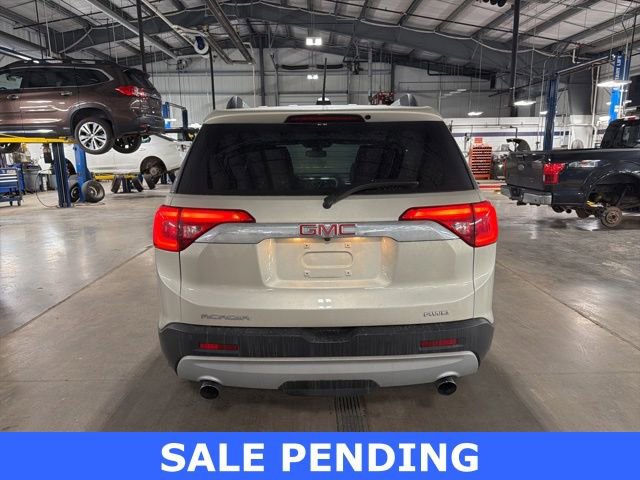Used 2017 GMC Acadia SLT image 8