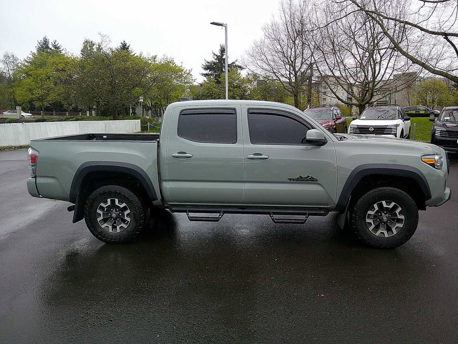 Used 2022 Toyota Tacoma TRD Off-Road w/ Technology Package image 6