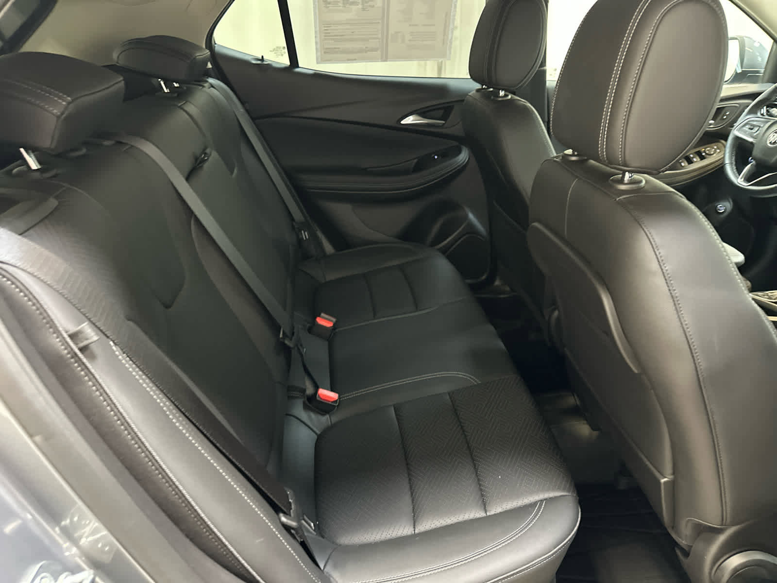 Certified 2021 Buick Encore GX Essence w/ Advanced Technology Package image 13