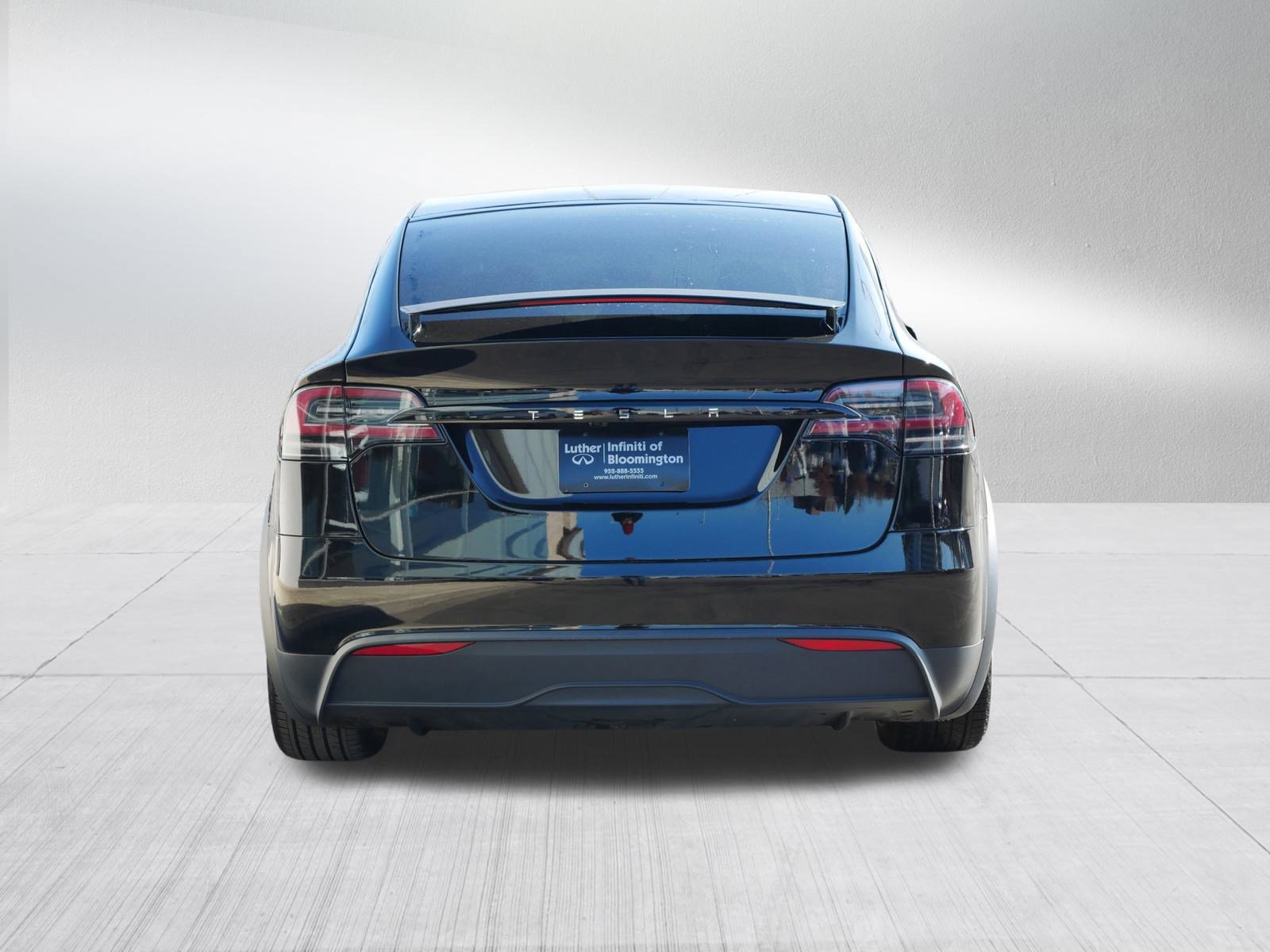 Used 2024 Tesla Model X image 6