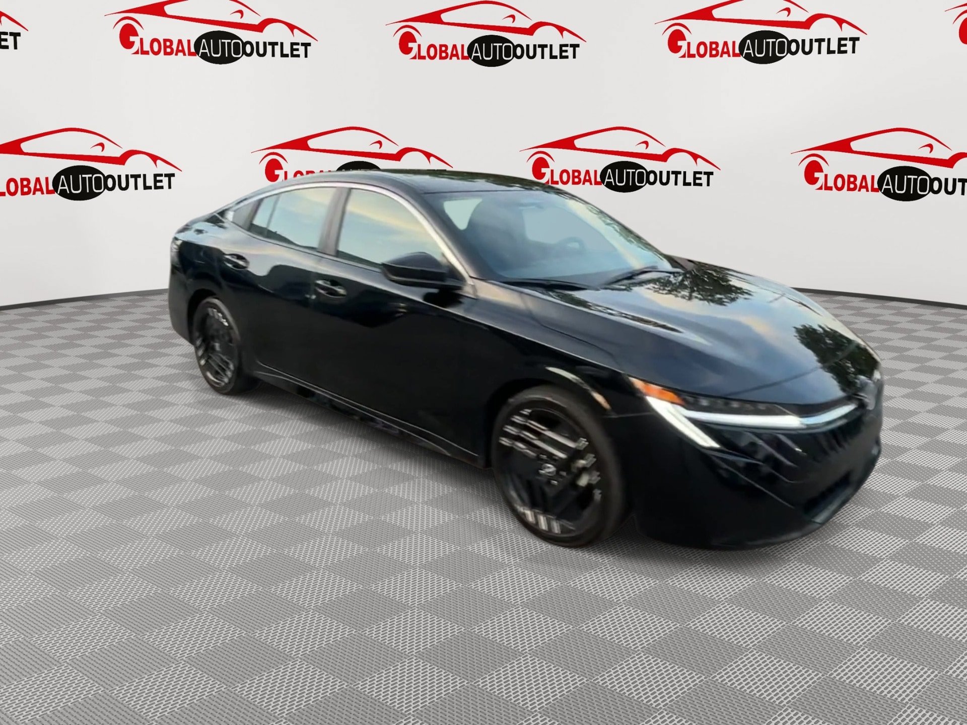 Used 2026 Nissan Sentra SR w/ Floor Mat Package FWD image 2