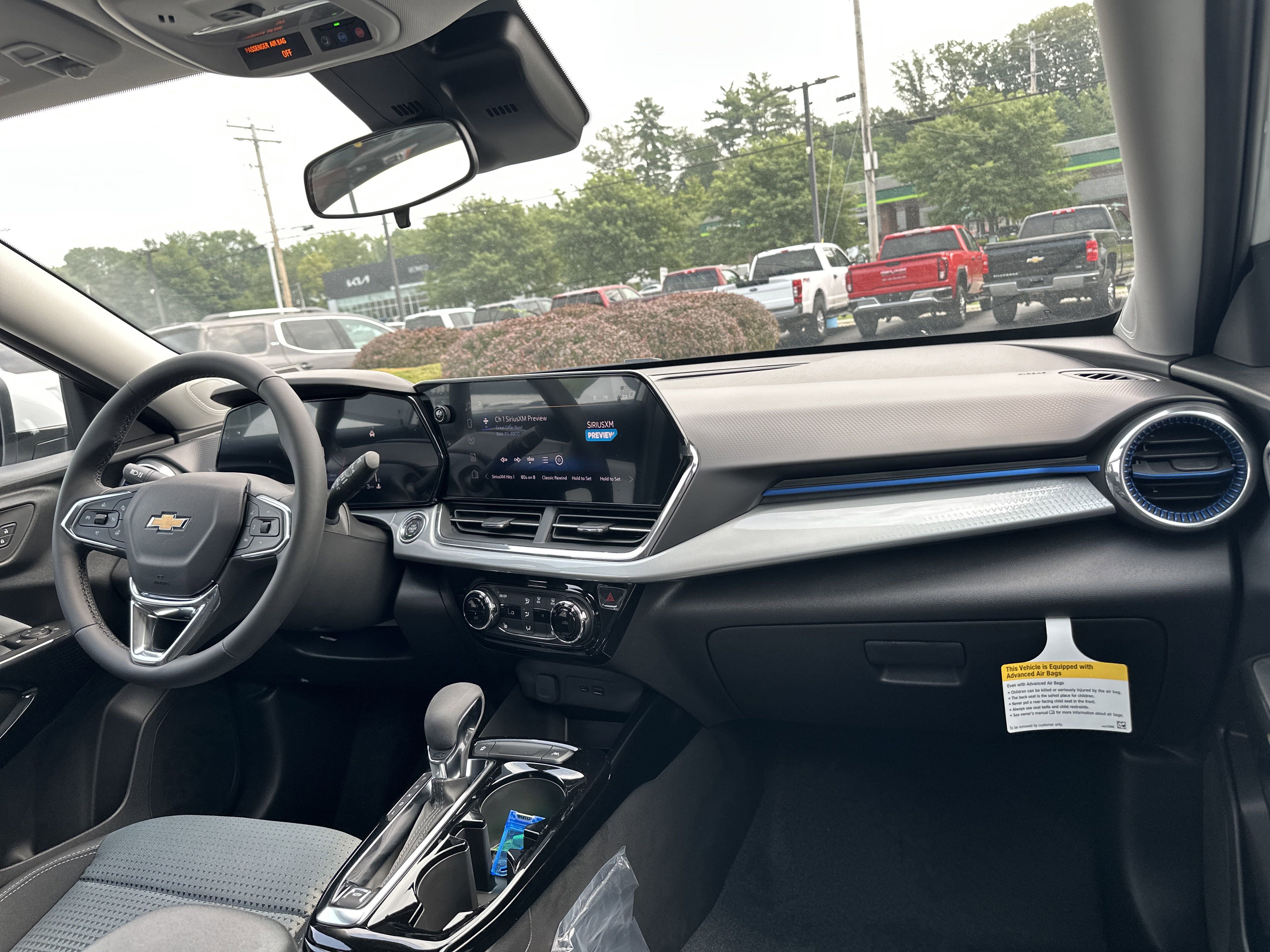 New 2025 Chevrolet Trax LT w/ Driver Confidence Package image 16