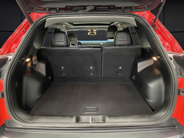 Used 2019 Jeep Cherokee Trailhawk image 16