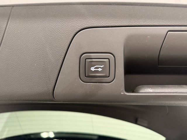 Used 2023 Buick Envision Avenir image 42