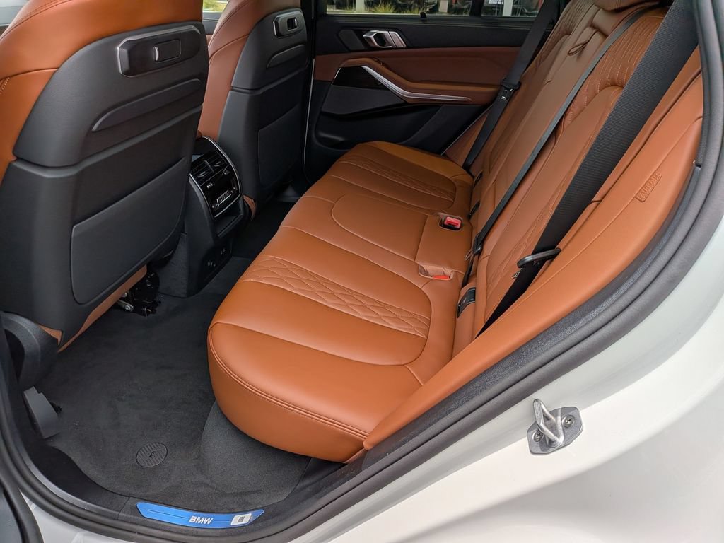 New 2026 BMW X5 xDrive50e w/ Executive Package AWD/4WD image 35