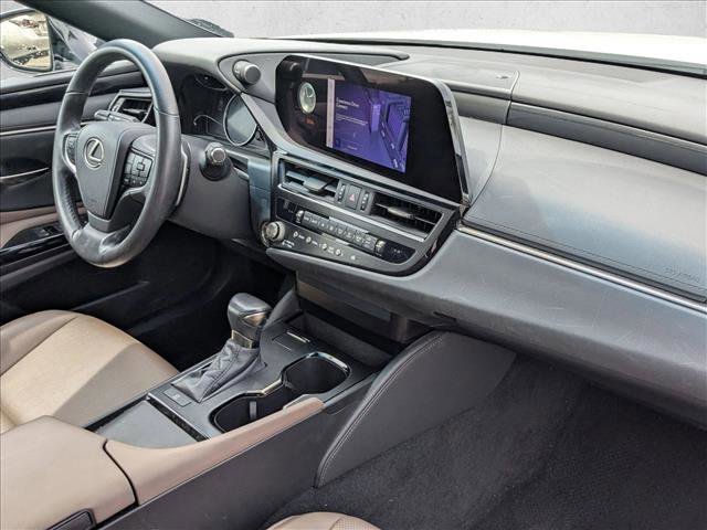 Used 2023 Lexus ES 350 w/ Accessory Package (Z2) image 21