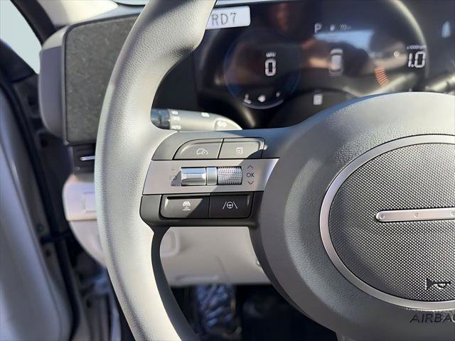 New 2026 Hyundai Kona SE image 16