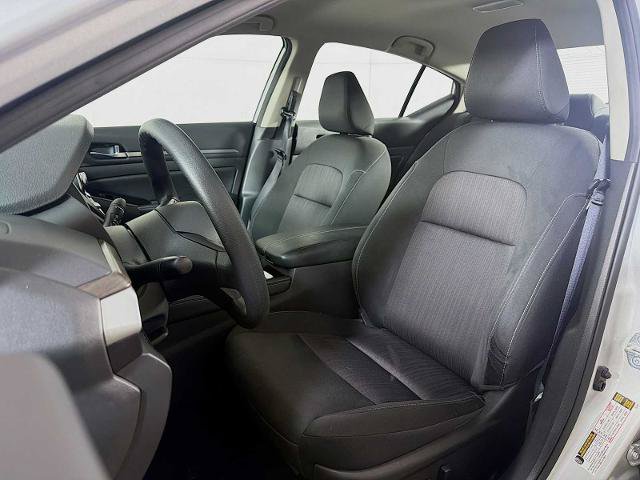 Certified 2023 Nissan Altima 2.5 SV FWD image 16