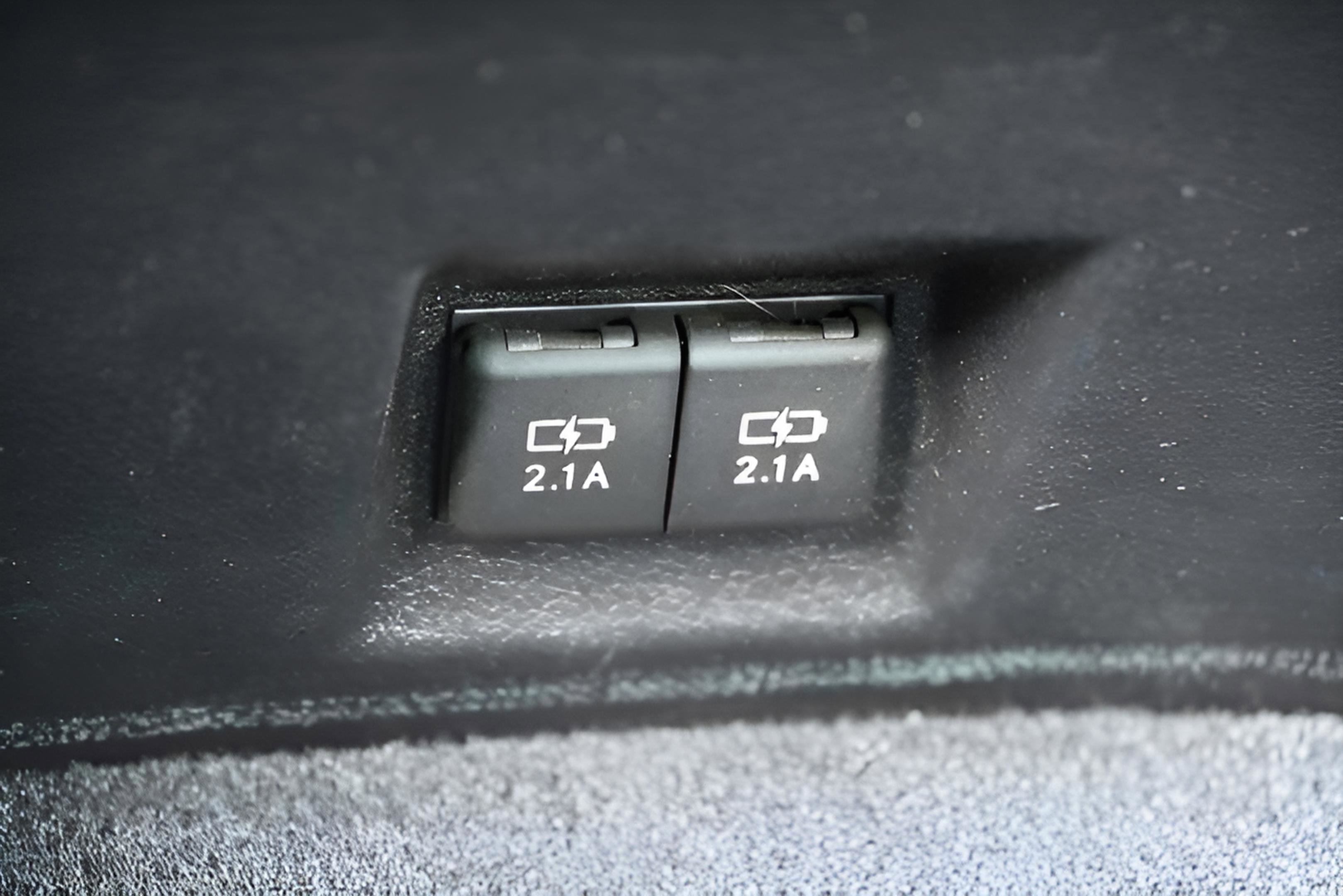 Used 2023 Lexus GX 460 Luxury w/ Sport Design Package image 12