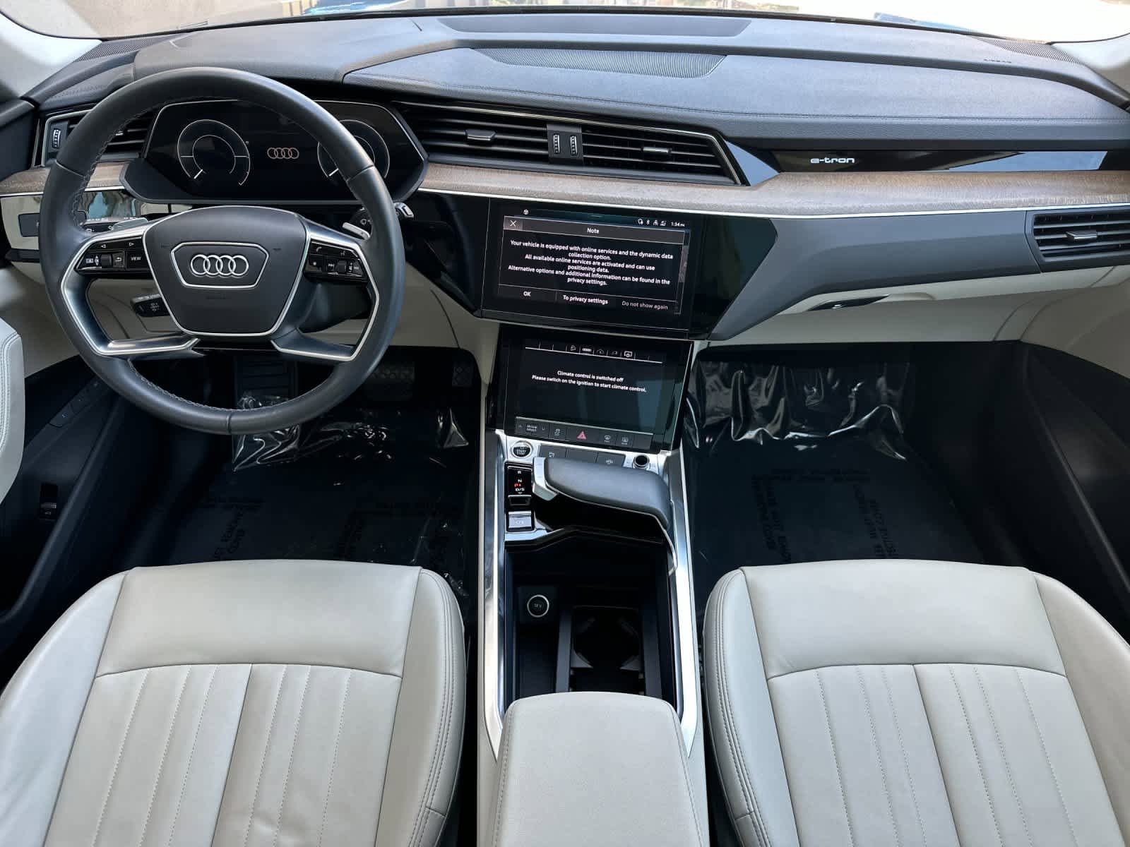 Used 2024 Audi Q8 e-tron Premium AWD/4WD image 3