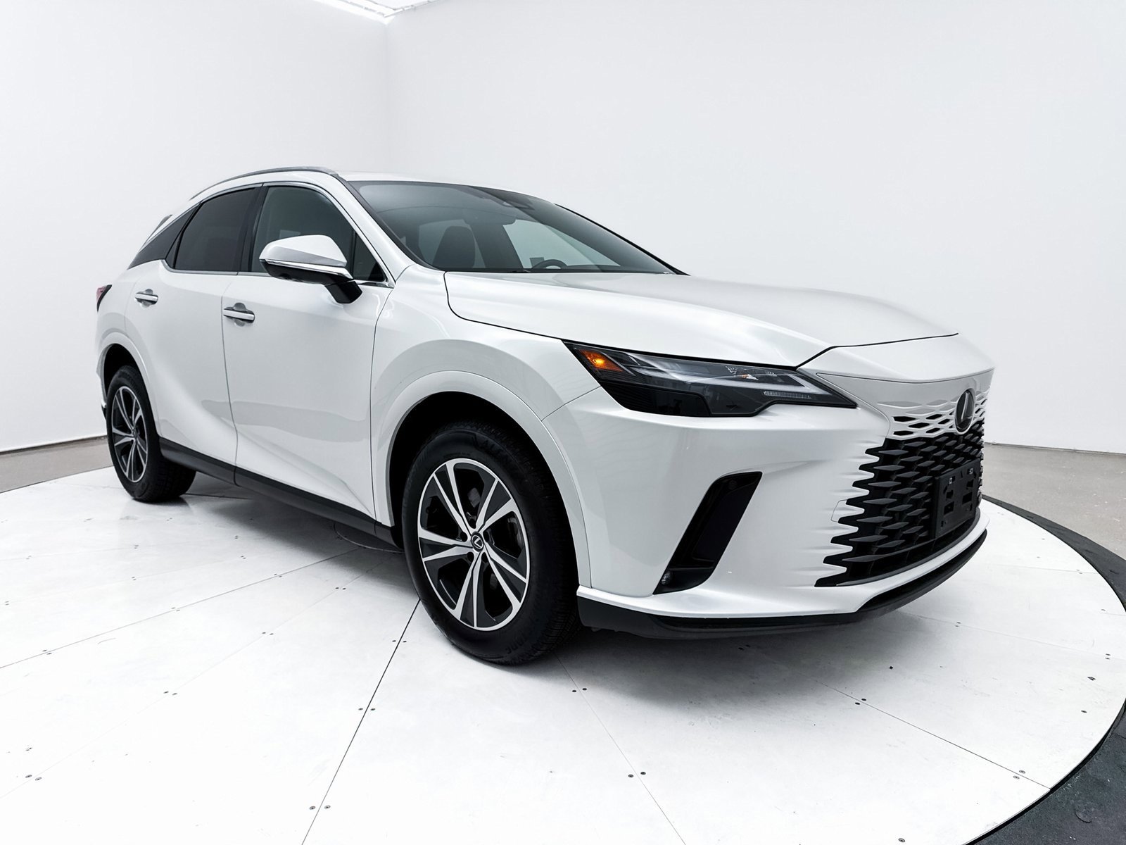 Used 2024 Lexus RX 350 Premium image 10